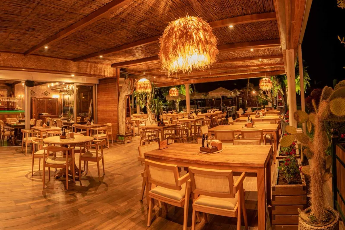 Versus Beach Bar, Struga
